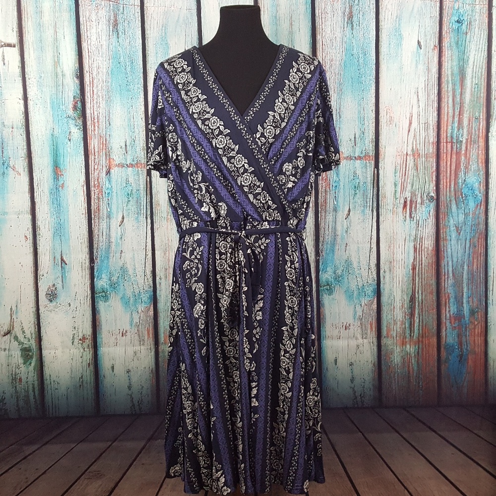 LOFT Navy and Cream Floral Midi Dress